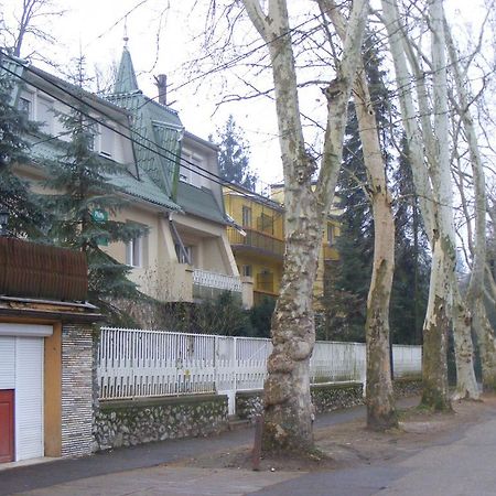 Hotel Prima Piheno Miszkolc Zewnętrze zdjęcie