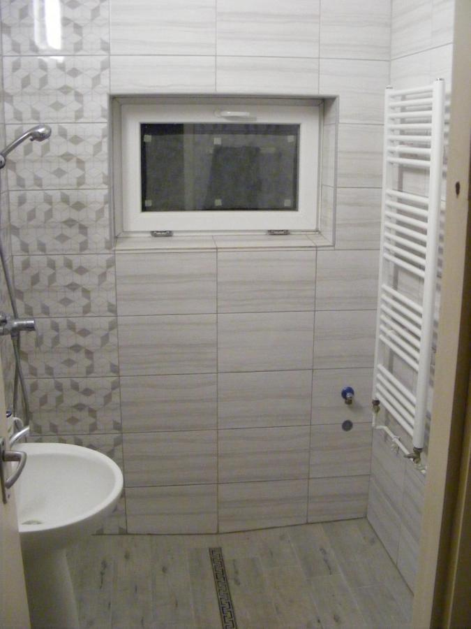 Hotel Prima Piheno Miszkolc Zewnętrze zdjęcie